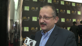 Euro2012: McDonald's zbuduje specjalne restauracje dla kibiców