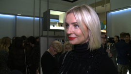Agnieszka Woźniak-Starak: dla mnie to był wspaniały rok i trudno go będzie powtórzyć Gwiazdy, LIFESTYLE - Dziennikarka nie traktuje początku roku jako okazji do robienia postanowień. Twierdzi, że stale pracuje nad sobą i nowe cele wyznacza sobie przez cały rok. Stara się również nie podsumowywać minionego czasu, choć docenia pozytywne zdarzenia z tego okresu. 2016 rok ocenia jako wyjątkowo udany.